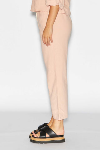 Aria-Pant-Peach-4