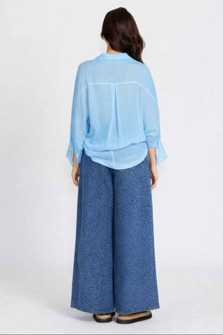 Gaia-Shirt-Chambray-5